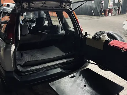 Honda CR-V 1996 года за 2 630 000 тг. в Алматы – фото 4