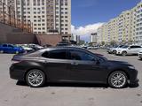 Toyota Camry 2019 годаүшін12 700 000 тг. в Астана – фото 5