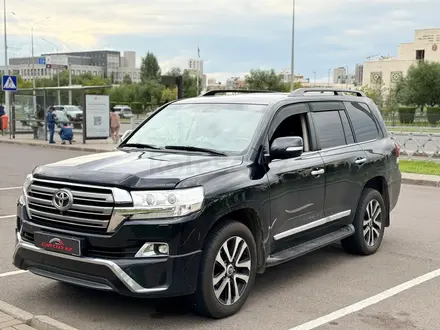 Toyota Land Cruiser 2016 года за 31 500 000 тг. в Астана – фото 2