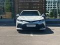 Toyota Camry 2023 года за 14 150 000 тг. в Астана – фото 5