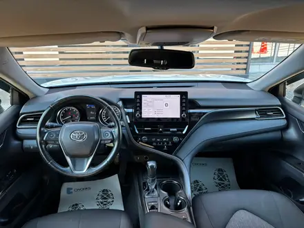 Toyota Camry 2023 года за 14 150 000 тг. в Астана – фото 8