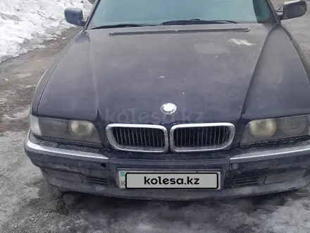 BMW 740 1995 года за 2 500 000 тг. в Алматы – фото 3