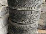 Шины с дисками в сборе шипы от BMW за 170 000 тг. в Костанай – фото 3