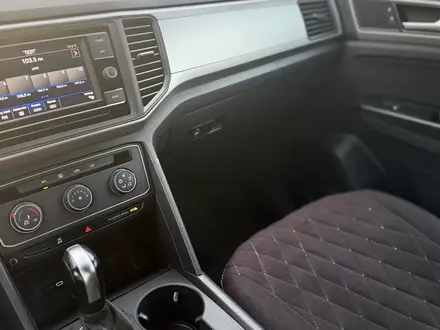 Volkswagen Atlas 2020 года за 19 800 000 тг. в Алматы – фото 11