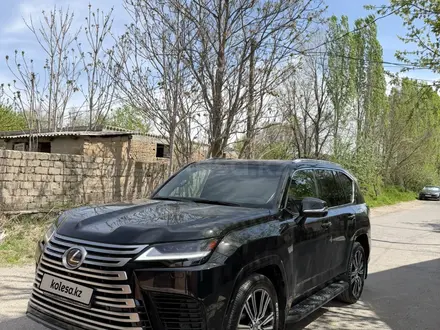 Lexus LX 600 2025 года за 89 500 000 тг. в Шымкент