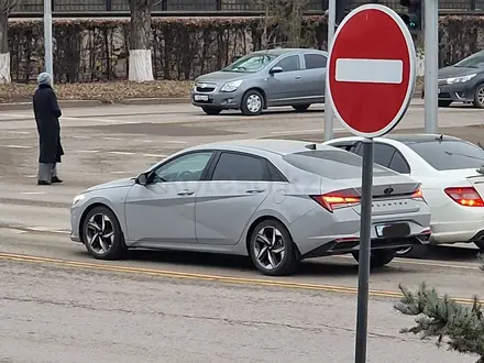 Hyundai Elantra 2021 года за 8 500 000 тг. в Караганда – фото 7