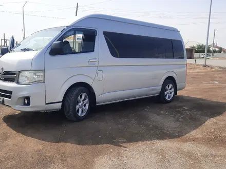 Toyota Hiace 2012 года за 13 500 000 тг. в Жанаозен – фото 2