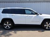 Jeep Grand Cherokee 2021 года за 23 200 000 тг. в Алматы – фото 4