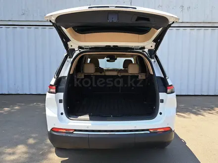 Jeep Grand Cherokee 2021 года за 23 200 000 тг. в Алматы – фото 9