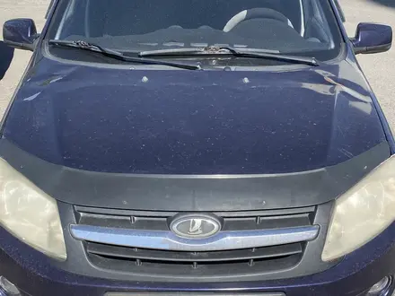 ВАЗ (Lada) Granta 2190 2013 года за 1 500 000 тг. в Астана
