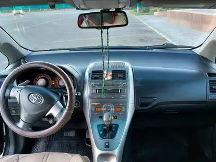Toyota Auris 2008 года за 3 500 000 тг. в Алматы – фото 12