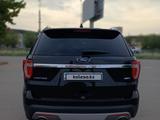 Ford Explorer 2016 года за 17 000 000 тг. в Семей – фото 4