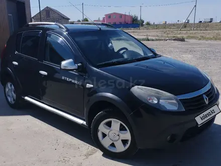 Renault Sandero Stepway 2014 года за 3 500 000 тг. в Атырау – фото 2