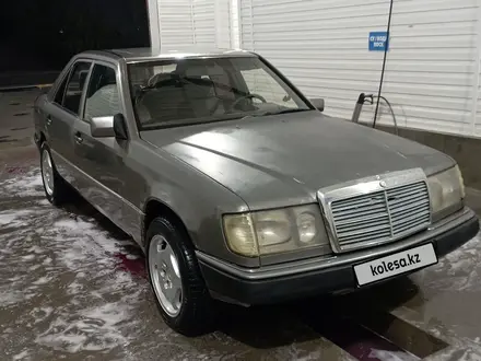 Mercedes-Benz E 200 1990 года за 850 000 тг. в Кызылорда