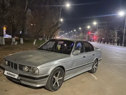 BMW 520 1990 года за 1 300 000 тг. в Павлодар