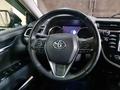 Toyota Camry 2018 года за 14 000 000 тг. в Актау – фото 15