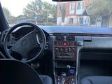 Mercedes-Benz E 320 1997 года за 3 800 000 тг. в Балхаш – фото 3