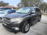 Toyota Highlander 2012 годаүшін8 200 000 тг. в Актау – фото 3