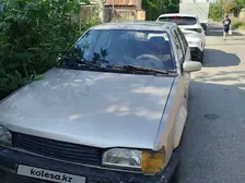 Mazda 323, 1998