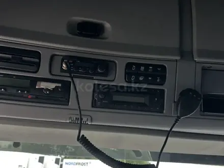 Mercedes-Benz 2012 года за 47 500 000 тг. в Алматы – фото 35
