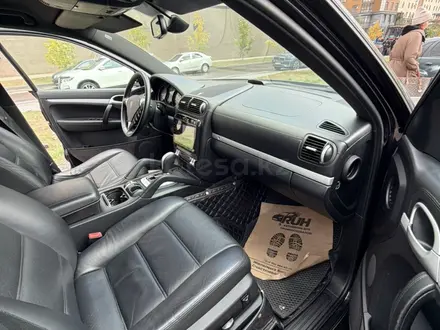 Porsche Cayenne 2007 года за 7 900 000 тг. в Астана – фото 23