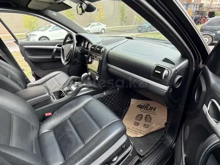 Porsche Cayenne 2007 года за 7 900 000 тг. в Астана – фото 24