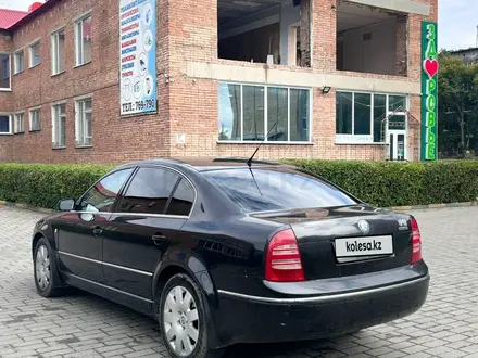 Skoda Superb 2002 года за 3 000 000 тг. в Усть-Каменогорск – фото 5