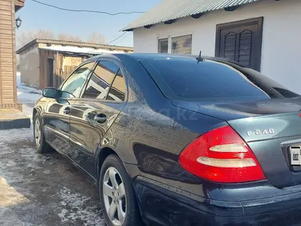 Mercedes-Benz E 240 2002 года за 6 000 000 тг. в Караганда – фото 4