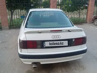 Audi 80