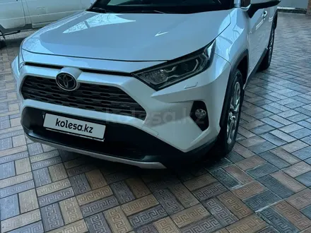 Toyota RAV4 2021 года за 19 000 000 тг. в Кызылорда