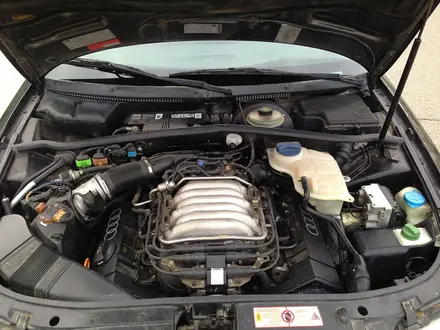 Audi A8 2.8 ACK Привозной двигатель 30 клапанов установка/масло в подарок за 600 000 тг. в Алматы