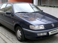 Volkswagen Passat 1995 годаfor750 000 тг. в Астана