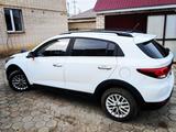 Kia Rio X-Line 2020 года за 9 000 000 тг. в Актобе – фото 2