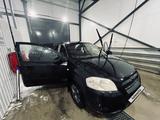 Chevrolet Aveo 2007 года за 2 200 000 тг. в Актобе – фото 3