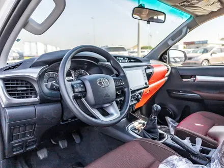 Toyota Hilux Comfort 2022 года за 15 700 000 тг. в Алматы – фото 19