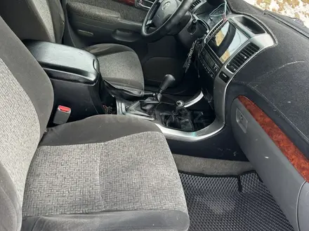 Toyota Land Cruiser Prado 2006 года за 10 500 000 тг. в Караганда – фото 8