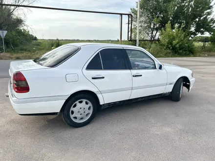 Mercedes-Benz C 200 1995 года за 1 800 000 тг. в Алматы – фото 9