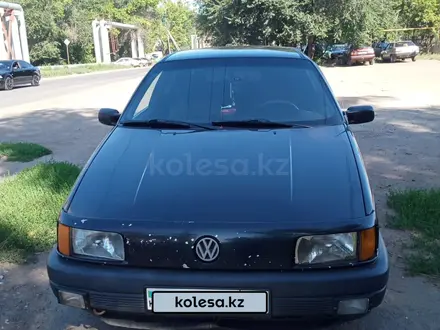 Volkswagen Passat 1991 года за 1 500 000 тг. в Уральск – фото 2