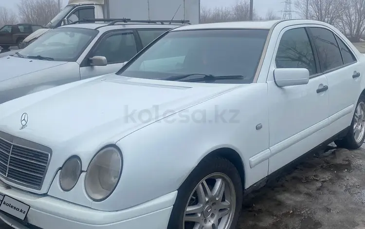 Mercedes-Benz E 280 1996 года за 2 200 000 тг. в Петропавловск