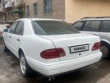 Mercedes-Benz E 280 1996 годаүшін2 200 000 тг. в Петропавловск – фото 2