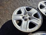 Toyota RAV4 за 85 000 тг. в Караганда – фото 4