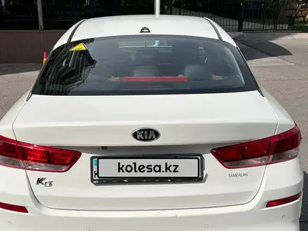 Kia K5 2019 года за 8 200 000 тг. в Шымкент – фото 11