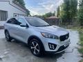 Kia Sorento 2015 годаfor9 600 000 тг. в Шымкент