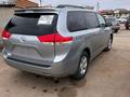 Toyota Sienna 2014 годаfor7 700 000 тг. в Атырау – фото 4