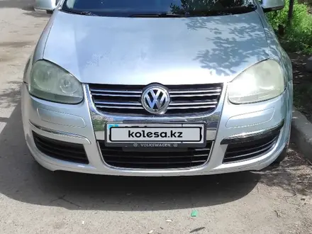 Volkswagen Jetta 2005 года за 1 900 000 тг. в Алматы