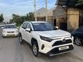 Toyota RAV4 2019 годаfor14 000 000 тг. в Шымкент – фото 2