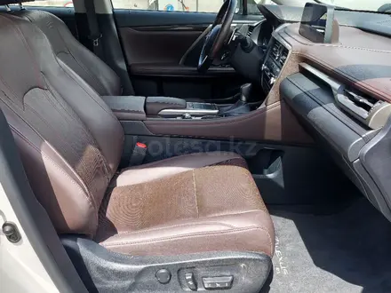 Lexus RX 300 2022 года за 24 490 000 тг. в Алматы – фото 11