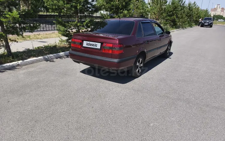 Volkswagen Passat 1994 года за 1 550 000 тг. в Караганда