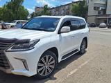 Lexus LX 570 2016 годаүшін40 000 000 тг. в Караганда