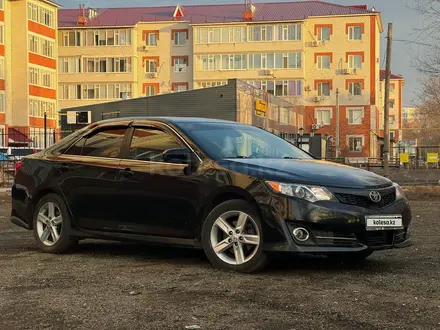 Toyota Camry 2013 года за 8 000 000 тг. в Уральск – фото 2